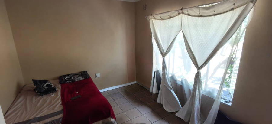 3 Bedroom Property for Sale in Rustenburg Central North West